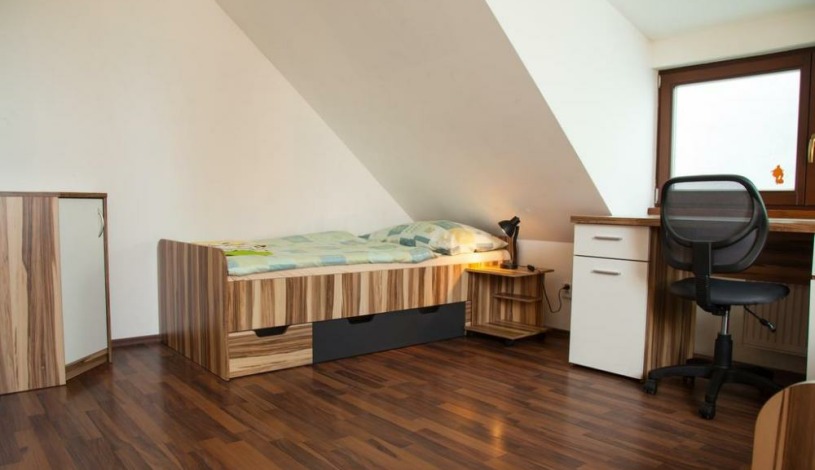 Pension a Hostel Udírna Jindřichův Hradec - Třílůžkový pokoj